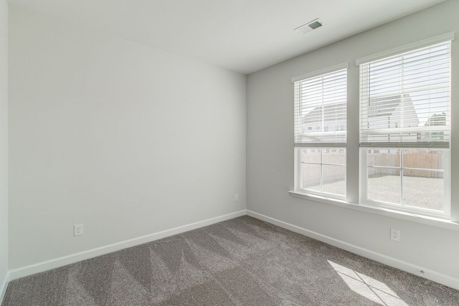Spacious, unfurnished interior of a new home in Pebble Branch, Chapin (Image 23). Spacious, unfurnished interior of a new home in Pebble Branch, Chapin (Image 23).