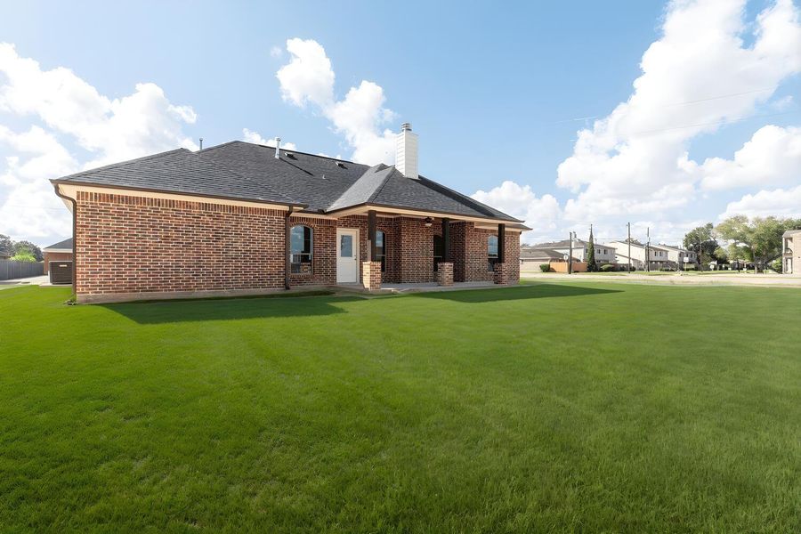 Exterior details and patio area of a home in , Beaumont (Image 27).