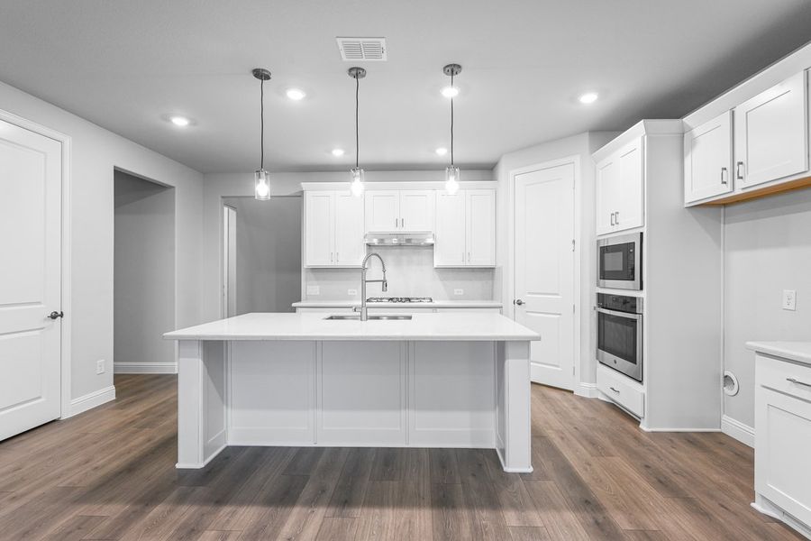 Furnished interior view inside a new home in Cross Creek Meadows 55s, Celina (Image 4).
