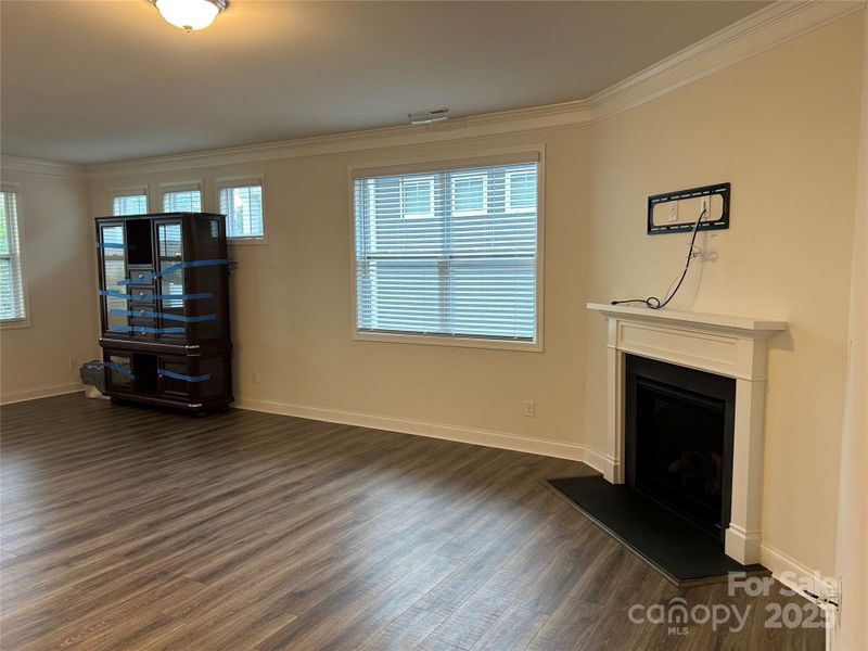 Spacious, unfurnished interior of a new home in , Mooresville (Image 17).