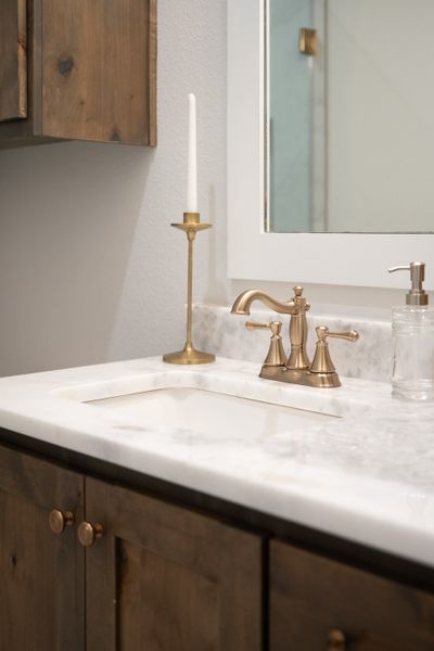 Furnished interior view inside a new home in Greenbrier, Bryan (Image 29).