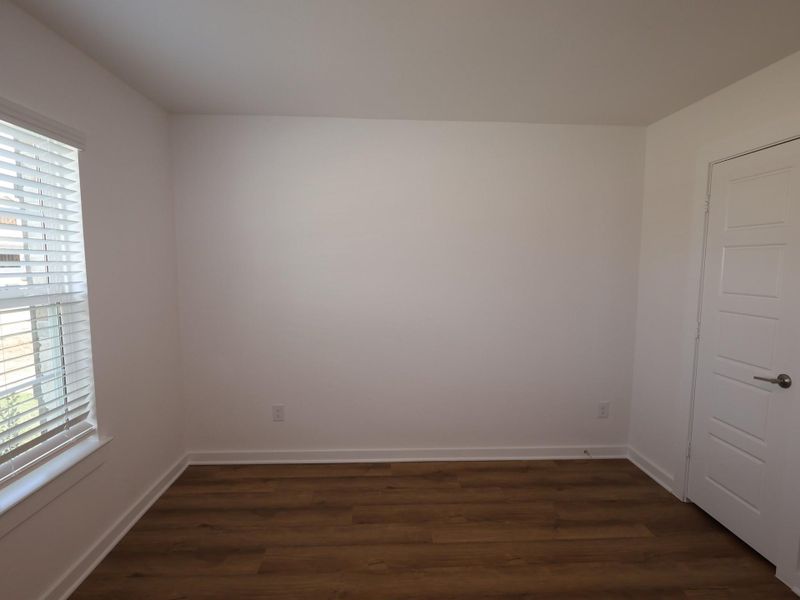 Spacious, unfurnished interior of a new home in Summerview, Fulshear (Image 17). Spacious, unfurnished interior of a new home in Summerview, Fulshear (Image 17).
