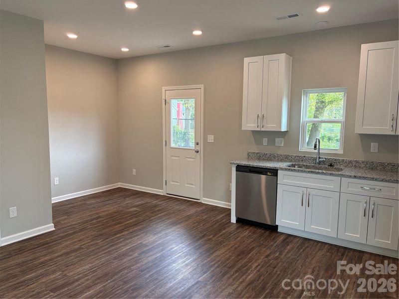 Spacious, unfurnished interior of a new home in , Gastonia (Image 11).