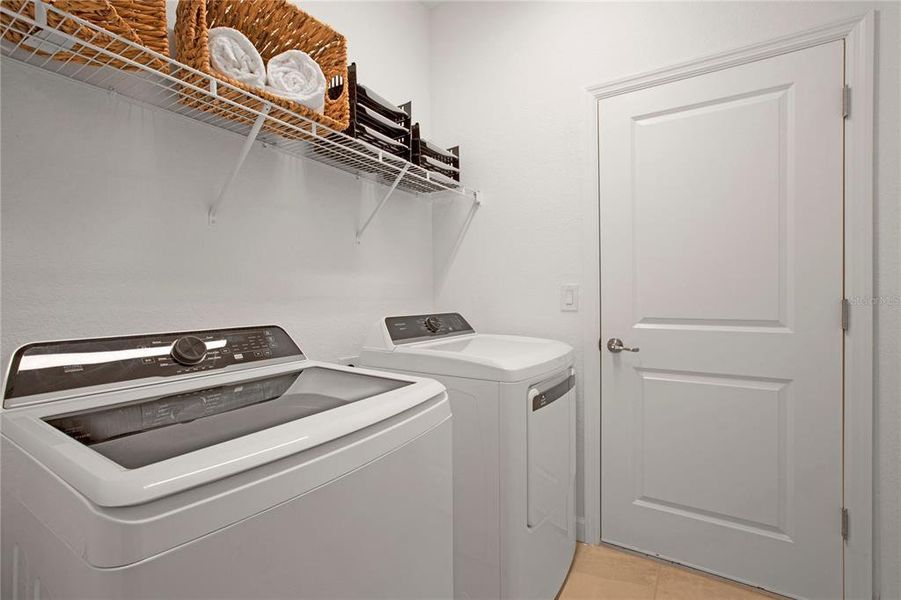 Close-up of interior finishes inside a home in Lennar at Turnleaf, Punta Gorda (Image 17).