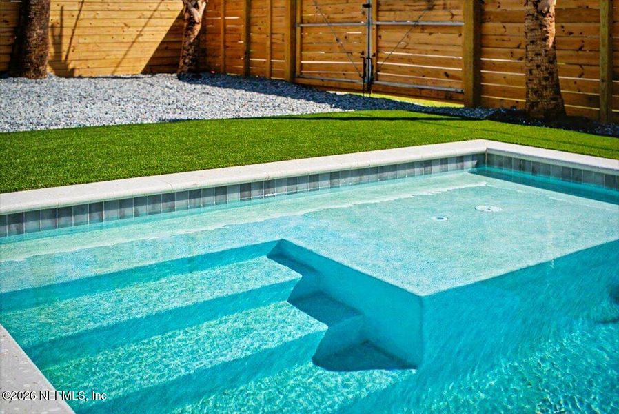 Exterior details and patio area of a home in , Jacksonville Beach (Image 4).