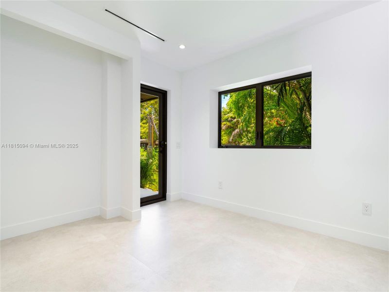 Image 44 of a home in .