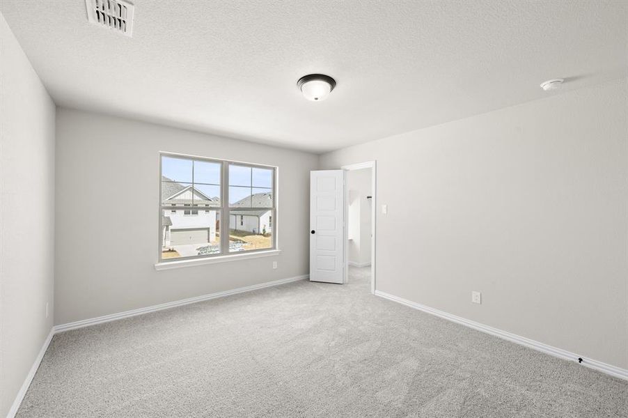 Spacious, unfurnished interior of a new home in Rocky Creek Crossing, Crowley (Image 14).