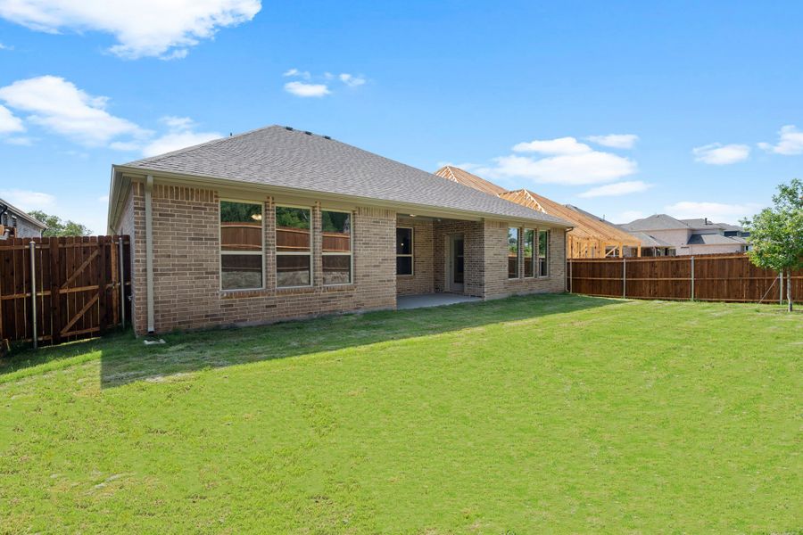 Representative exterior details of a home built from the Driftwood by Beazer Homes in Enclave at Legacy Hills, Celina (Image 3).