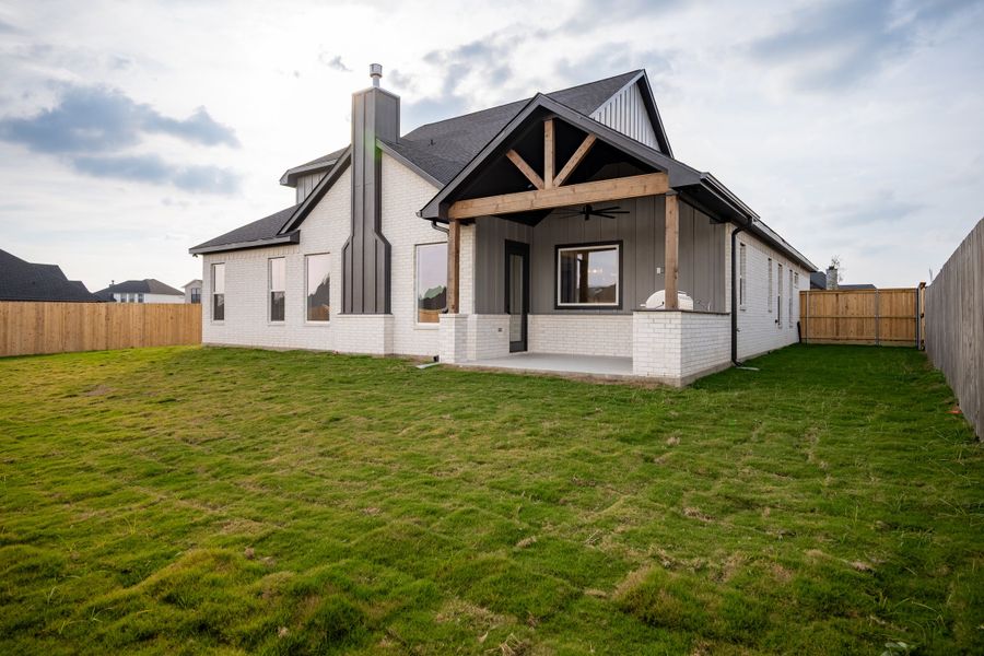 Exterior details and patio area of a home in Greens Prairie Reserve, College Station (Image 4).