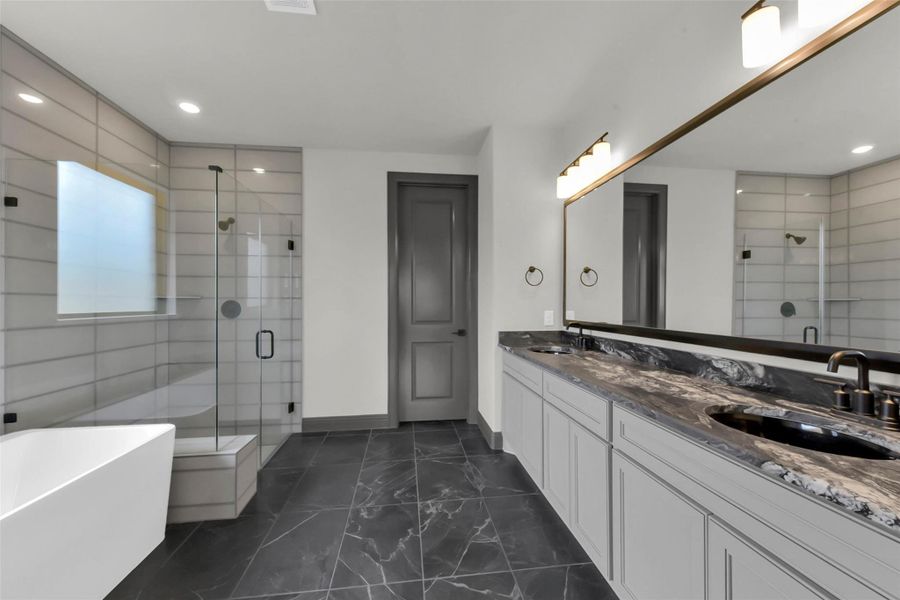 Furnished interior view inside a new home in Evergreen 55', Conroe (Image 13).