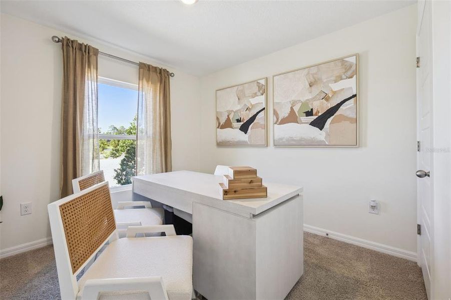 Furnished interior view inside a new home in Magnolia Pointe, Umatilla (Image 11).