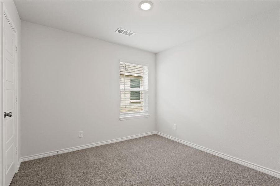Spacious, unfurnished interior of a new home in Christian Meadows, Ennis (Image 9).