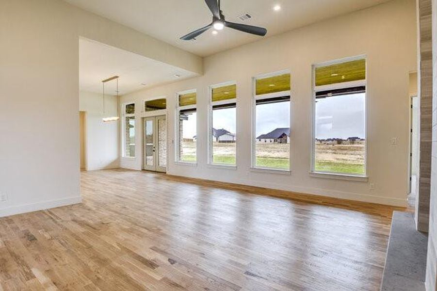 Spacious, unfurnished interior of a new home in , Midlothian (Image 22).