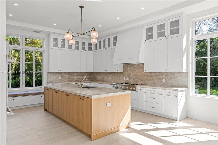 Furnished interior view inside a new home in , Pinecrest (Image 16).