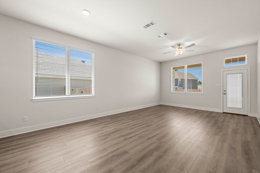 Spacious, unfurnished interior of a new home in Liberty Oaks, Waco (Image 16). Spacious, unfurnished interior of a new home in Liberty Oaks, Waco (Image 16).