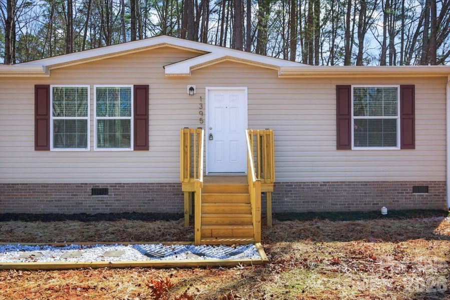 Exterior details and patio area of a home in , Salisbury (Image 23).