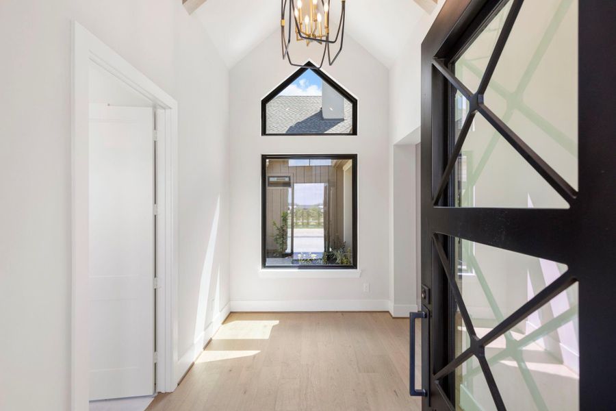 Custom ceiling treatments abound! Custom ceiling treatments abound!
