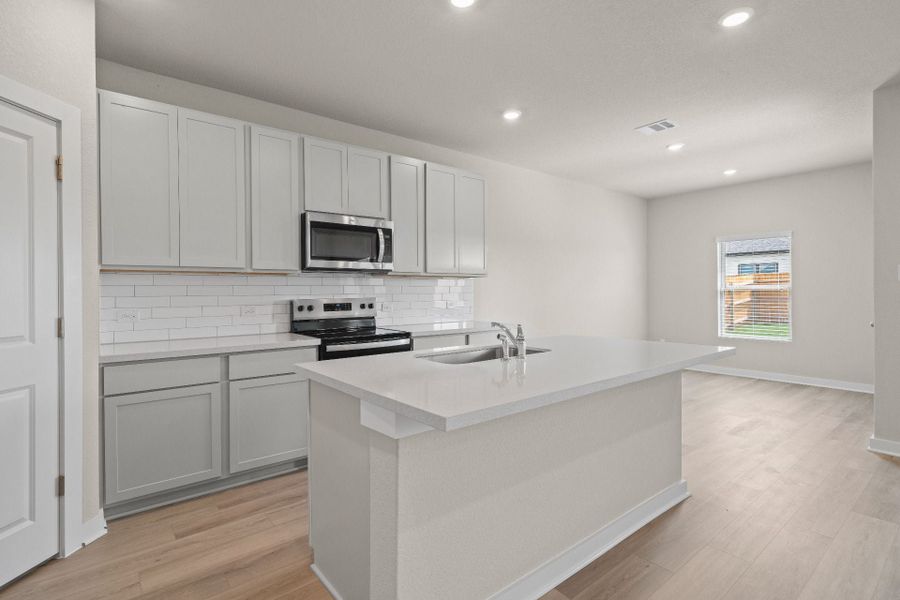 Jarrell, TX New Home.  - Slide 15