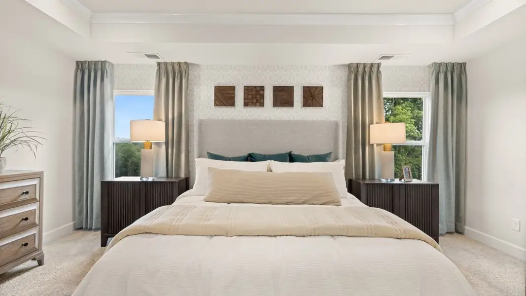 Representative furnished interior of a home built from the Savannah by D.R. Horton in Heritage Pointe, Senoia (Image 18).