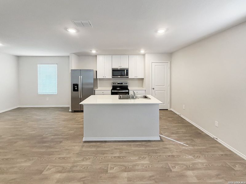 Furnished interior view inside a new home in Spring Valley, New Braunfels (Image 10).
