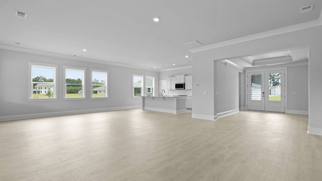 Spacious, unfurnished interior of a new home in Berkeley Bay, Ridgeville (Image 17).