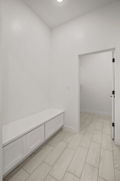 Representative unfurnished interior of a home built from the Torrey Pines by LEH. Homes in Verdancia, El Paso (Image 55).