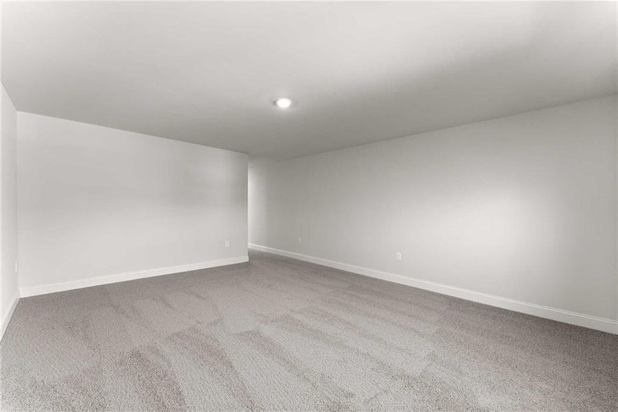 Spacious, unfurnished interior of a new home in Habersham Meadows, Demorest (Image 17).