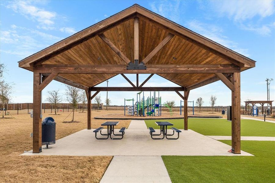 Community amenities in Sonoma Verde, McLendon-Chisholm (Image 32).
