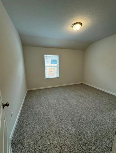 Spacious, unfurnished interior of a new home in Wall Street Village, Richmond (Image 16).