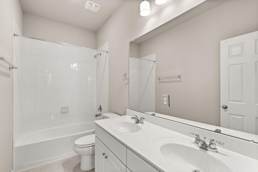 Note: Sample product photo. Actual exterior and interior selections may vary by homesite. Photo may be virtually staged Note: Sample product photo. Actual exterior and interior selections may vary by homesite. Photo may be virtually staged
