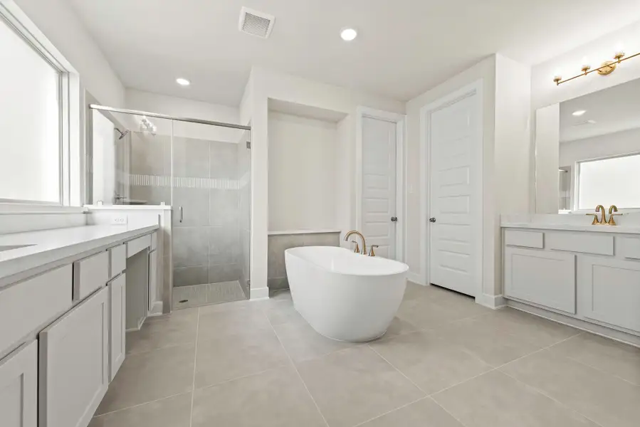 Representative image. Features, specifications, selections and colors may vary.