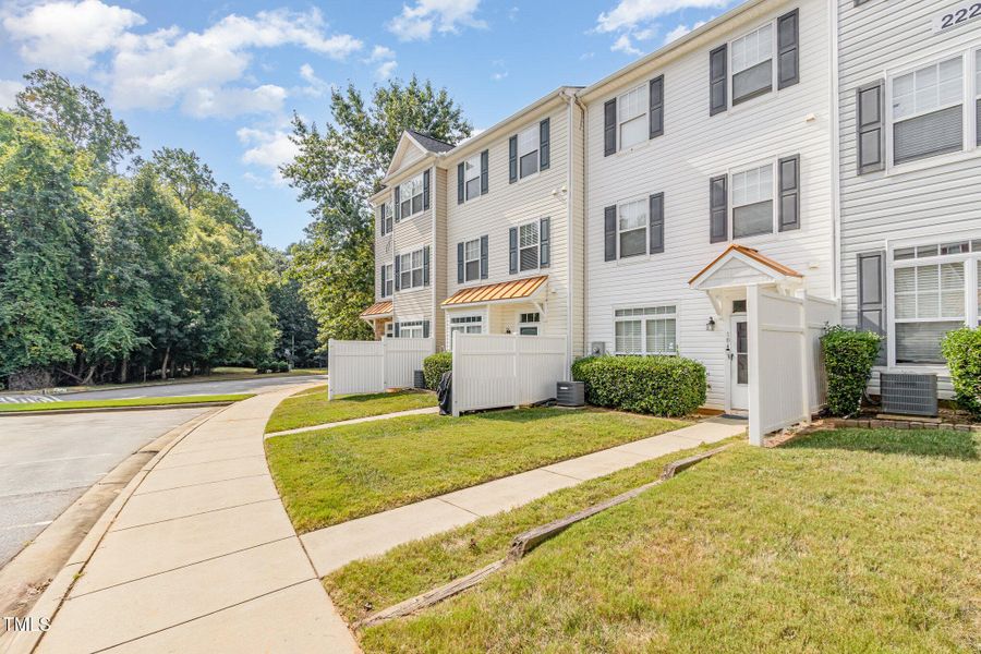 004_img_5750-edit_827