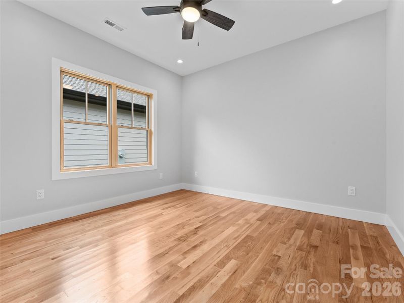 Spacious, unfurnished interior of a new home in , Brevard (Image 16).