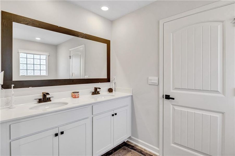 Furnished interior view inside a new home in Thompson Ridge, Dallas (Image 15).