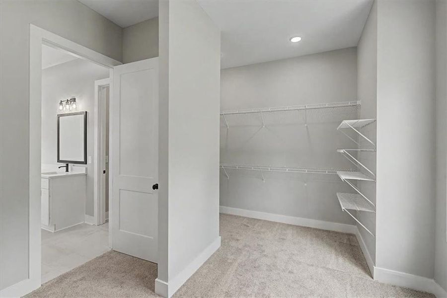 Spacious, unfurnished interior of a new home in , Rome (Image 45).