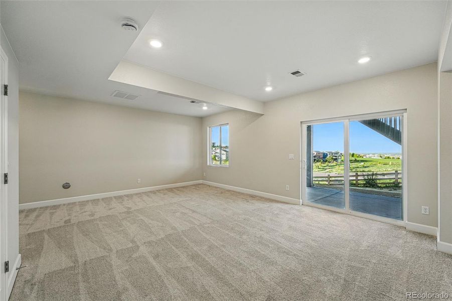 9374 Quartz Street ~ Ready Now