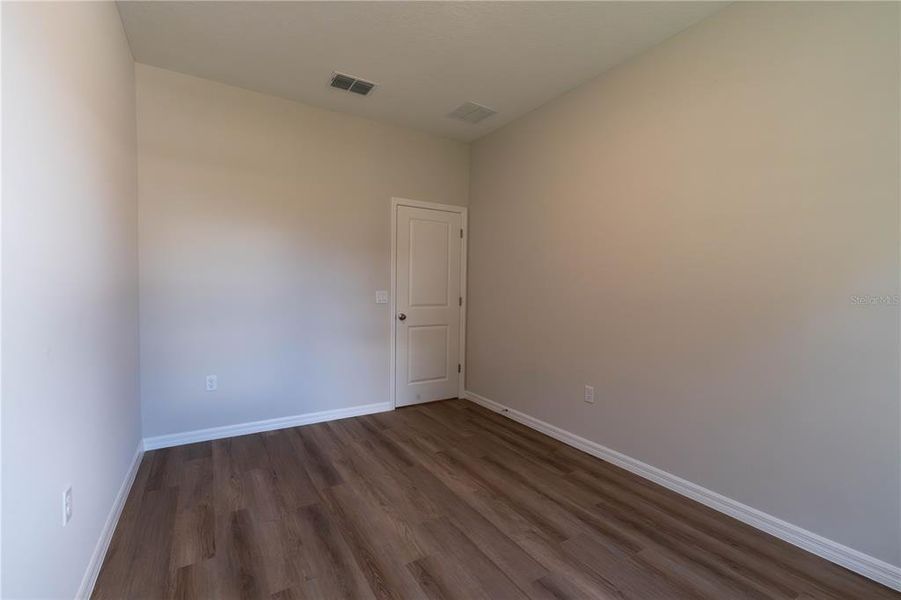 Spacious, unfurnished interior of a new home in , Leesburg (Image 20). Spacious, unfurnished interior of a new home in , Leesburg (Image 20).