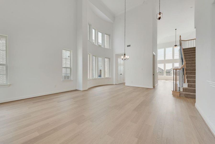 Spacious, unfurnished interior of a new home in Dominion of Pleasant Valley, Wylie (Image 25). Spacious, unfurnished interior of a new home in Dominion of Pleasant Valley, Wylie (Image 25).