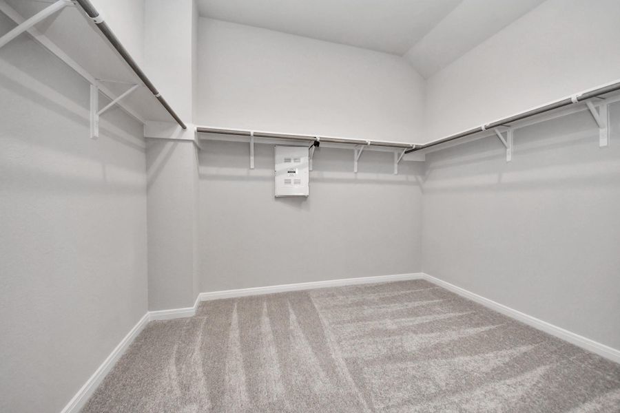 Check out this closet!