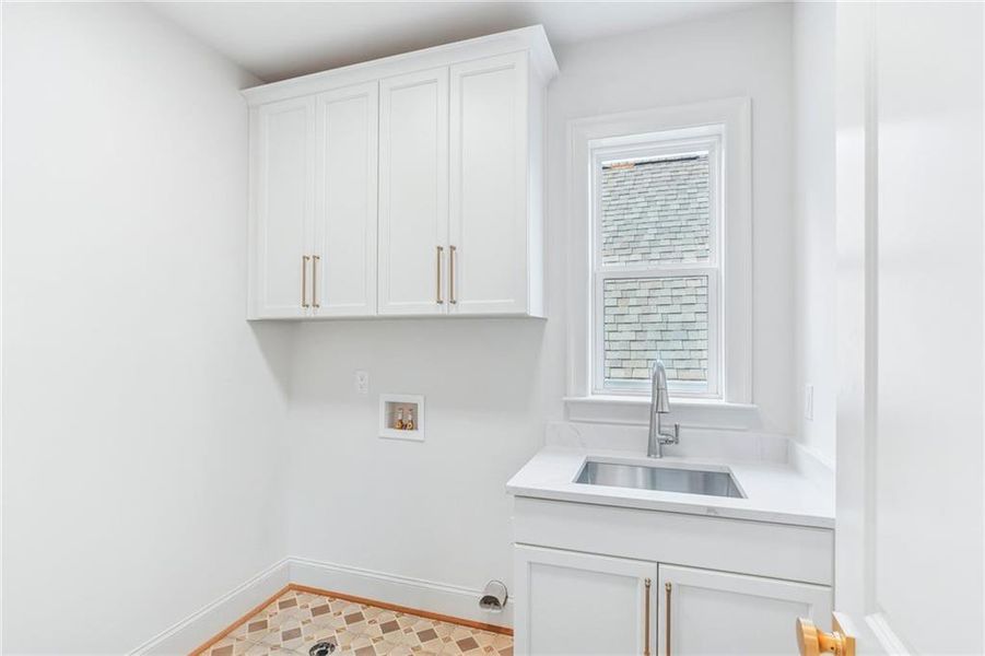 Furnished interior view inside a new home in , Marietta (Image 16).