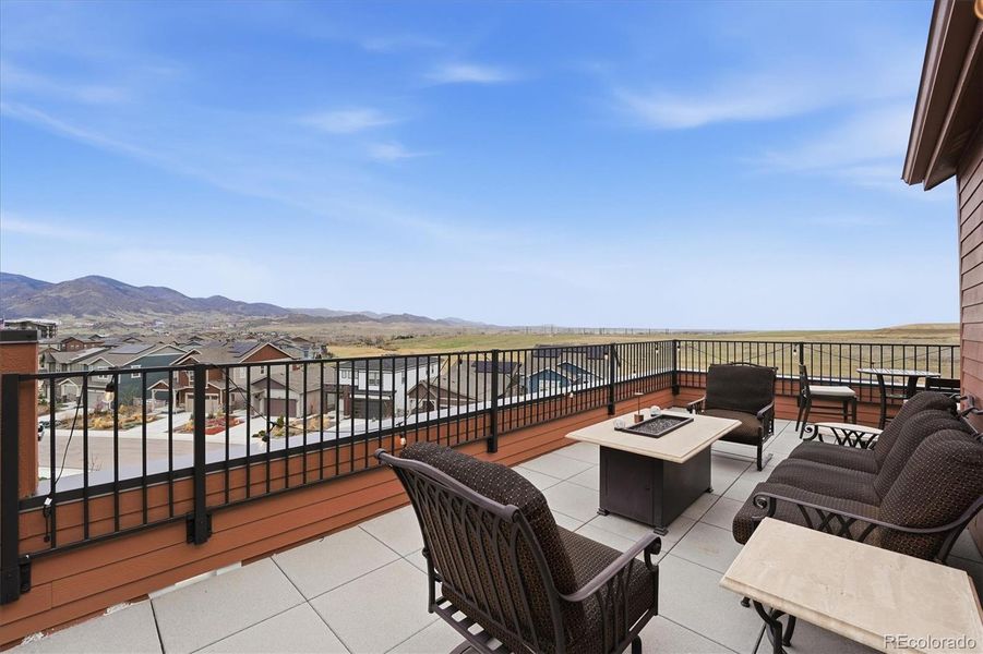 Exterior details and patio area of a home in , Littleton (Image 3).