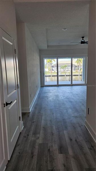 Spacious, unfurnished interior of a new home in , Port Charlotte (Image 5).