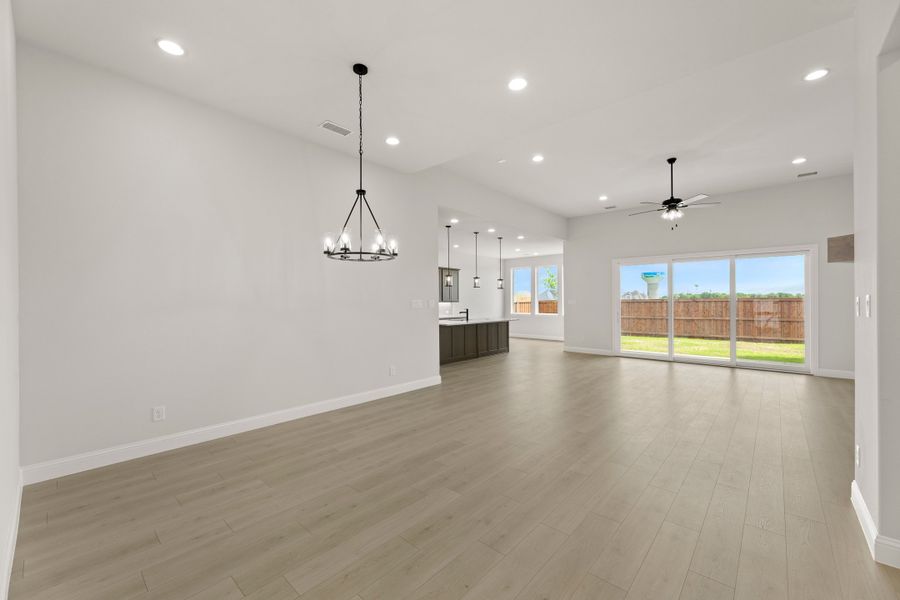 Representative unfurnished interior of a home built from the Diana - 70 ft Home Site by Rockwell Homes in Nelson Lake Estates, Rockwall (Image 27). Representative unfurnished interior of a home built from the Diana - 70 ft Home Site by Rockwell Homes in Nelson Lake Estates, Rockwall (Image 27).