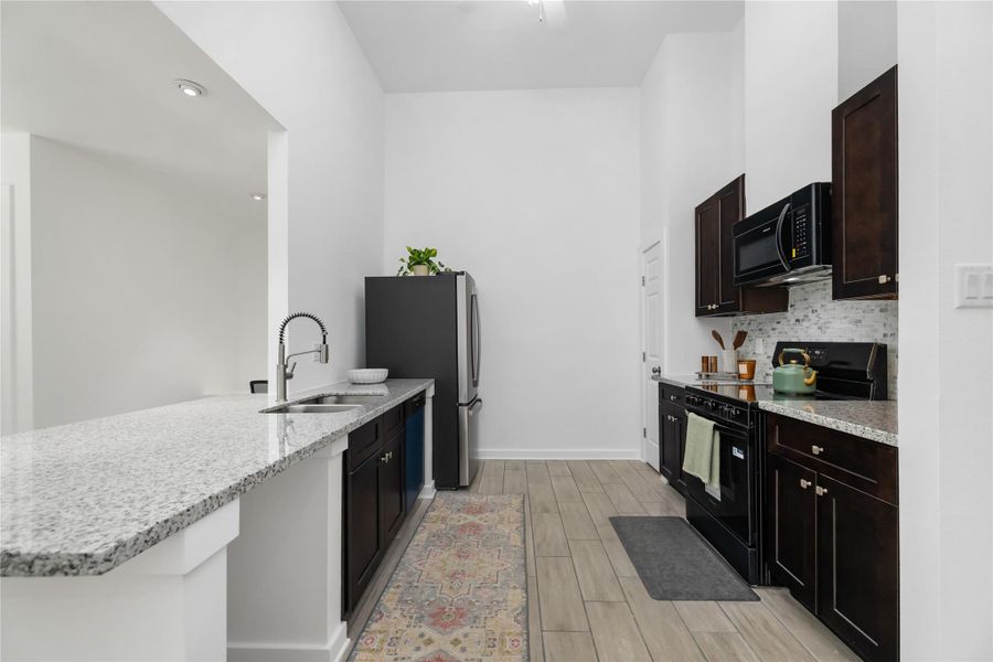 Unit B Kitchen Unit B Kitchen