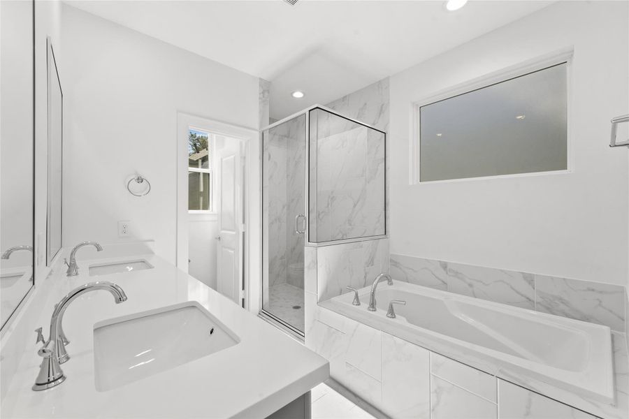 *Photos of 9274 floor plan this home has package 2 which has white cabinetry. *Photos of 9274 floor plan this home has package 2 which has white cabinetry.