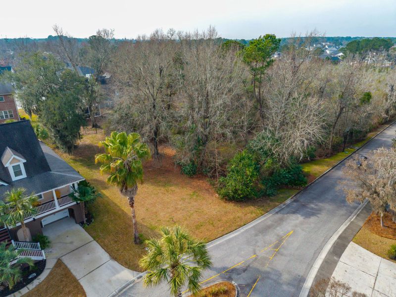 Natural landscape and outdoor views near in Hanahan (Image 17). Natural landscape and outdoor views near in Hanahan (Image 17).