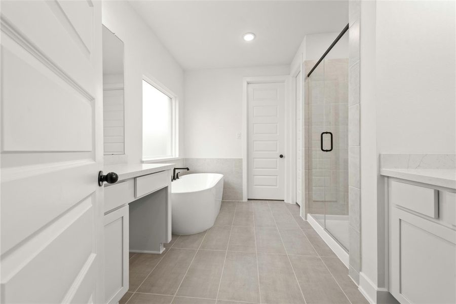 Furnished interior view inside a new home in Kresston, Montgomery (Image 6).