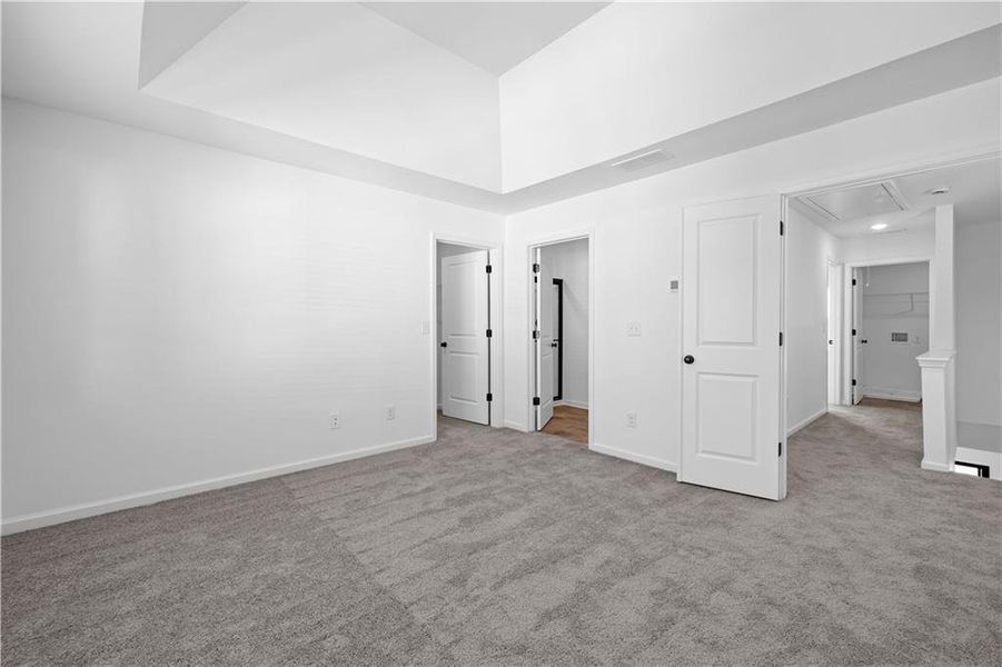 Spacious, unfurnished interior of a new home in Nickel Creek at Newnan Crossing, Newnan (Image 41). Spacious, unfurnished interior of a new home in Nickel Creek at Newnan Crossing, Newnan (Image 41).