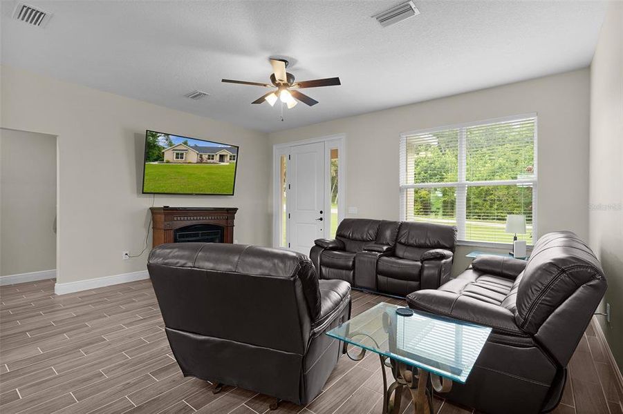 Furnished interior view inside a new home in , Ocala (Image 6).