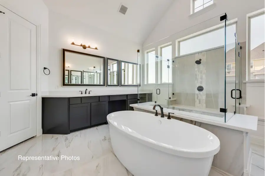 Representative furnished interior of a home built from the Grand Estate by Grand Homes in Kings Crossing, Parker (Image 10).